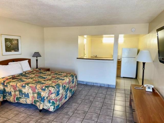 Big Chile Inn & Suites Las Cruces Zewnętrze zdjęcie