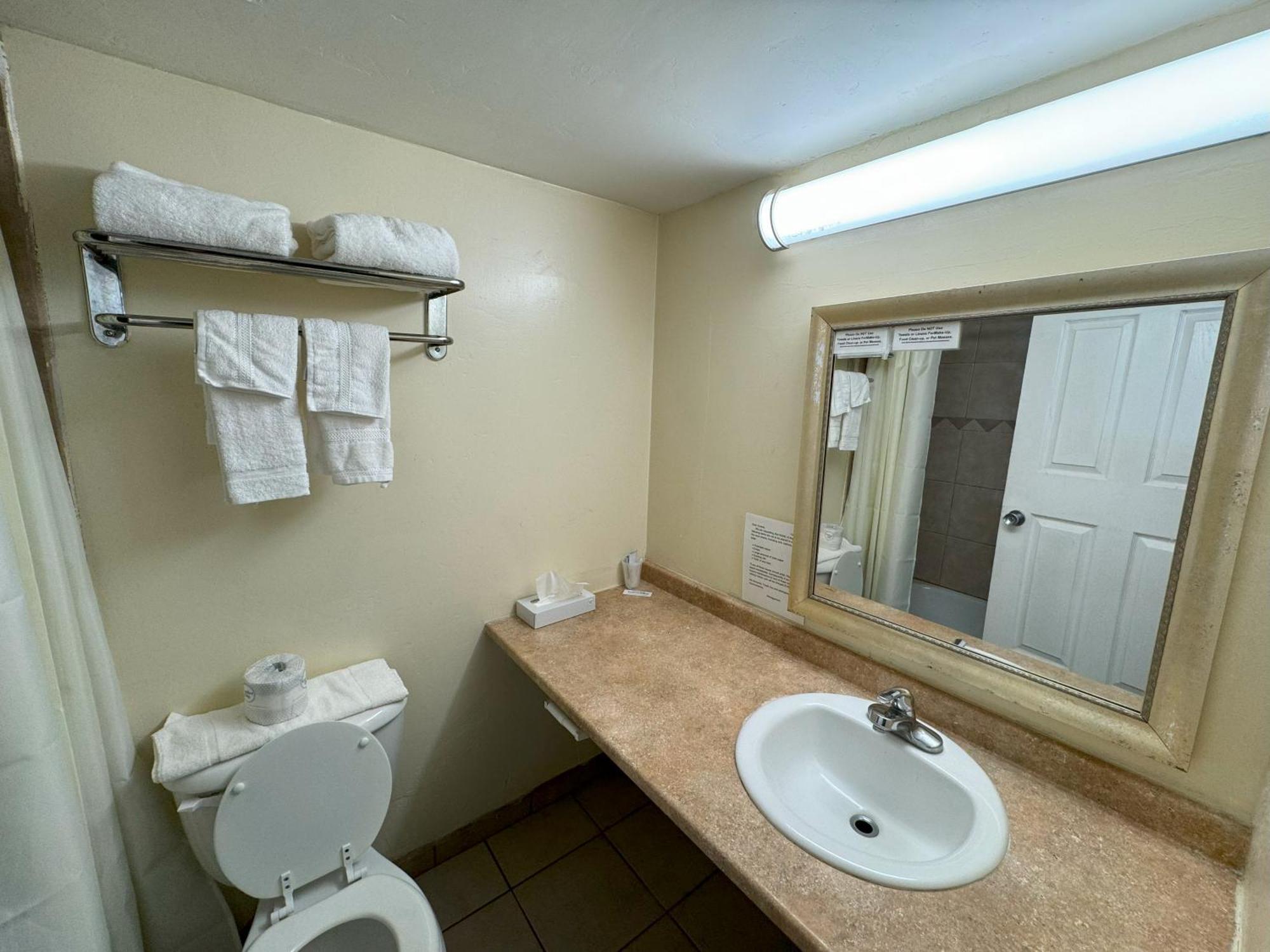 Big Chile Inn & Suites Las Cruces Zewnętrze zdjęcie